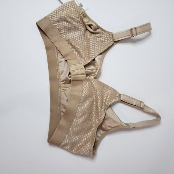 NWT Chantelle C Magnifique Wirefree Bra 40C - Picture 6 of 8